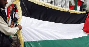 Yemen Gazze için sokaklara döküldü: Binlerce insan destek sloganı attı