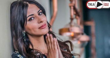 Zara Çince Şarkı Söyledi
