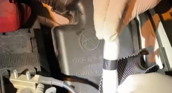 Adıyaman'da Otomobilin Motor Borusundan Uyuşturucu Çıktı