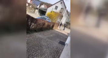 Almanya'da Polis, 66 Yaşındaki Türk'ü Silahla Vurarak Yaraladı