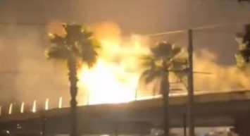 Antalya'da korku dolu anlar! Tramvaya yıldırım düştü