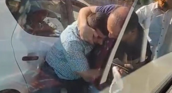 Antalya'daki Bir Şahıs Otobüs Şoförüne Paspasla Saldırdı