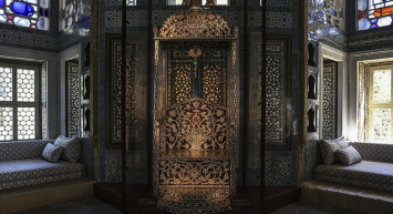 Arife Tahtı Topkapı Sarayı'nda Sergileniyor