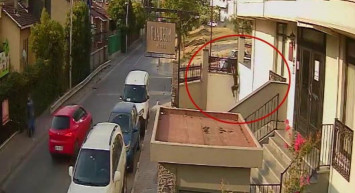 Bahçelievler'de 15 Yaşında Çocuk, İki Hırsızı Kovaladı!