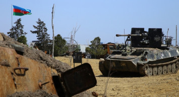 Bakü'deki 'Savaş Ganimetleri Müzesi' Açıldı