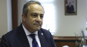 Bilim Kurulu Üyesi Salgında Rahatlamanın Ne zaman Olacağını Yanıtladı