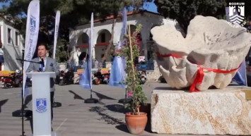 Bodrum Belediye Başkanı Heykel Açılış Töreninde '2 Yıldır Bunun İçin Uğraşıyoruz' Dedi