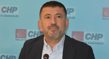 CHP’li Veli Ağbaba’dan Tam Kapanmada Müzisyenli İçkili Alem