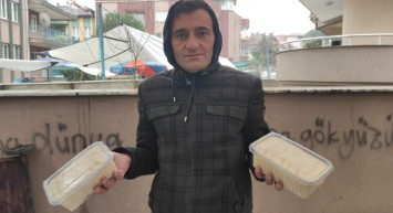 Denizli'de Arkadaşına Yardıma Giden Esnaf Soyguna Uğradı