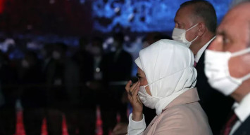 Duygu Dolu Anlar! Emine Erdoğan Gözyaşlarına Hakim Olamadı