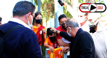 Galatasaray'a Antalya'da Coşkulu Karşılama!