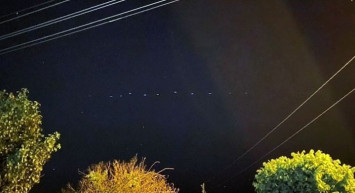 Gökyüzünde Görülen Esrarengiz Sıralı Işıklar Merak Konusu Oldu