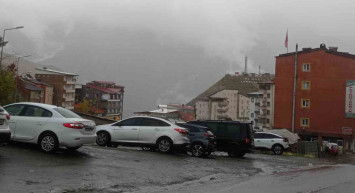 Hakkari’de o kadar çok yağmur yağdı ki: Gören herkes hayrette düştü!