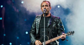 Haluk Levent Koronavirüse Yakalandı!