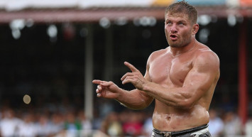 İsmail Balaban'ın Annesi Ortalığı Karıştırdı!