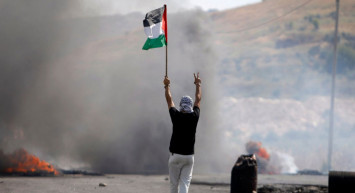 İsrail'den Filistinli Göstericilere Müdahale: 353 Yaralı