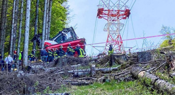 İtalya'da Teleferik Kazası: 14 Ölü