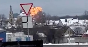 Korkunç kaza kameralara yansıdı: Uçak düştü, 74 kişi hayatını kaybetti!