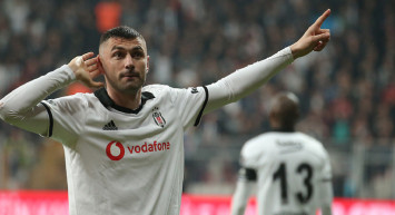 Lille Taraftarından, Burak Yılmaz'a Büyük Destek