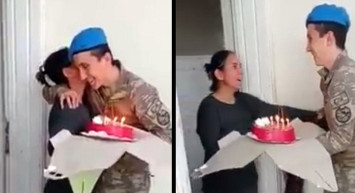 Mehmetçikten Annesine Duygulandıran Sürpriz!