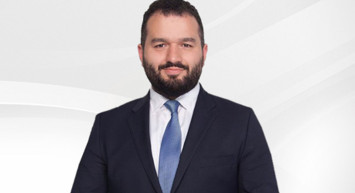 Mülakat programına katılan iş insanı Ömer Ekinci’den dikkat çeken sözler: 40 yaşından önce seçme ve seçilmenin kaldırılması lazım