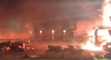 Pakistan’da Lüks Otelde Patlama