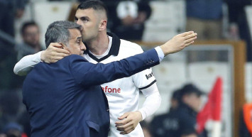 Şenol Güneş: Burak Yılmaz Beşiktaşlı