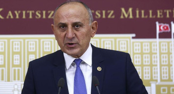 Stüdyoda gergin anlar: CHP'li Dursun Çiçek para sayma skandalı üzerine tepki gösterdi