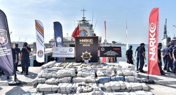 Suriye Açıklarındaki 'Onur Operasyonu'nda 6 Tutuklama