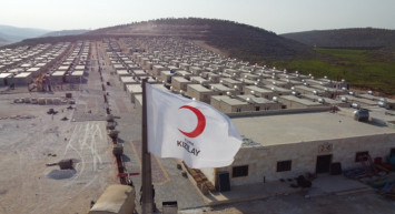 Türk Kızılay'ından İdlib'e 750 Briket Ev!