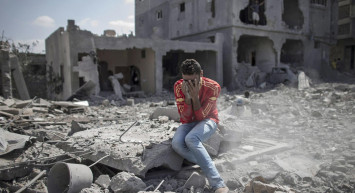 Türk telefon hattıyla konuşan Filistinli gazeteci katliamı özetledi: Gazze’de kıyamet yaşanıyor!