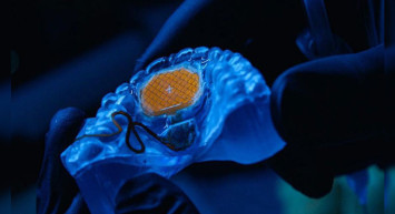 Yeni nesil bluetooth fare: Dil kontrollü teknoloji geliyor!