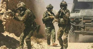 Rus Askerleri Libya'da Kameraya Yakalandı