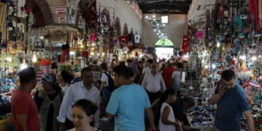 Tarihi Aynalı Çarşı’ya Ziyaretçi Akını