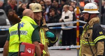 Almanya'da Camilere Saldırılar Sürüyor