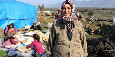 Yörük Teyze, Mehmetçik'in Zaferle Dönüşünü Bekliyor