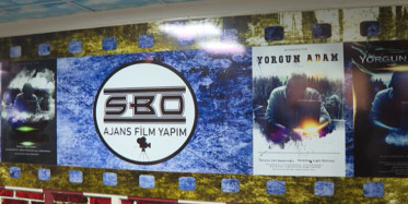 41 Yıllık Fırıncı Sinema Hayalini Dükkanında Yaşatıyor