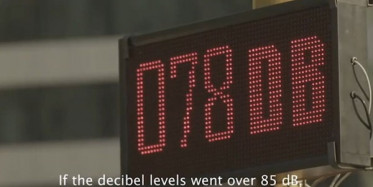 Ne Kadar Korna Çalarsan O Kadar Kırmızı Işıkta Beklersin