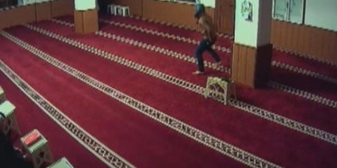 Camide Skandal Telefon Hırsızlığı!