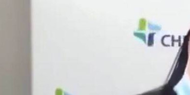 Koronavirüs Aşısını Oldu! Canlı Yayında Bayıldı