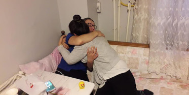 Adana'da Kaçırılan Kızın Ailesiyle Buluşma Anları Duygulandırdı