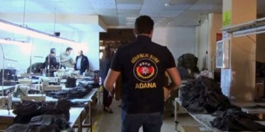 Adana'da 86 Bin Kaçak Maske Ele Geçirildi,