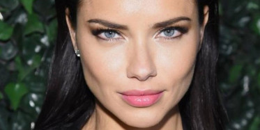 Adriana Lima Sosyal Medyada Öyle Bir Şey Paylaştı ki!