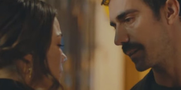Mehdi ve Zeynep Aile Olur