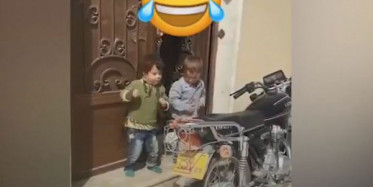 Alarm Sesiyle Dans Eden Minikler 