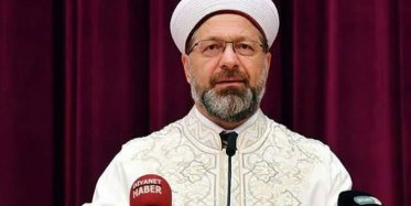 Ali Erbaş Açıkladı: Teravih Namazı İçin Yeni Karar Alabiliriz