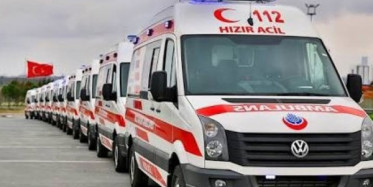 İzmir'de Ambulansa Yol Veren Şoförler Sosyal Medyada Olay Oldu