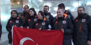 Antarktika Bilim Seferi İçin Yola Çıkan Heyet Uğurlandı