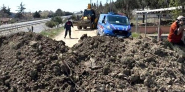 Ara Yollar Toprakla Kapatıldı