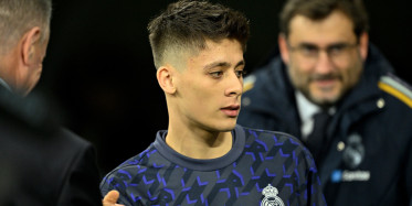 Arda Güler'den Ancelotti'ye isyan bayrağı: Isınmanın ardından oyuna giremeyince yeleği yere fırlattı